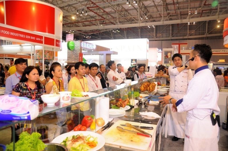 Giải pháp quản lý nhân sự chuỗi F&B 4 giai-phap-quan-ly-nhan-su-chuoi-f&b-4