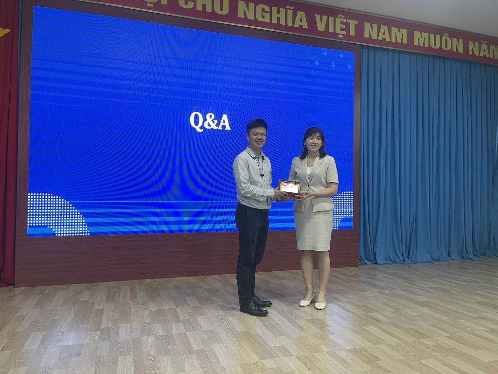 Hợp tác chiến lược - Tinh Hoa Solutions và Trường Đại học Nha Trang 5 Hợp tác chiến lược - Tinh Hoa Solutions và Trường Đại học Nha Trang 5