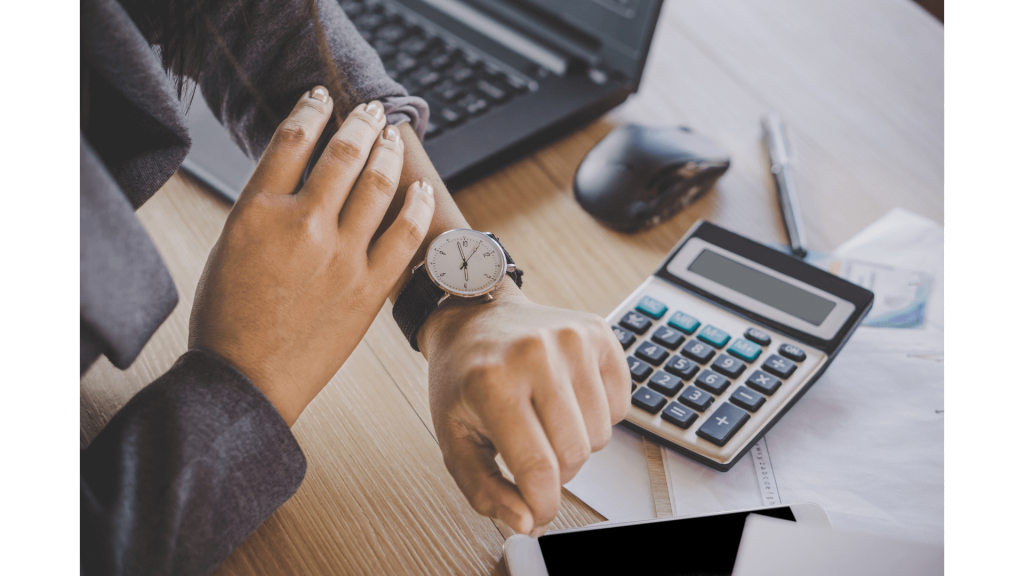 Top những điều cơ bản về tăng ca HR cần biết để quản lý công cho nhân viên hiệu quả 2 Top những điều cơ bản về tăng ca HR cần biết để quản lý công cho nhân viên hiệu quả 2